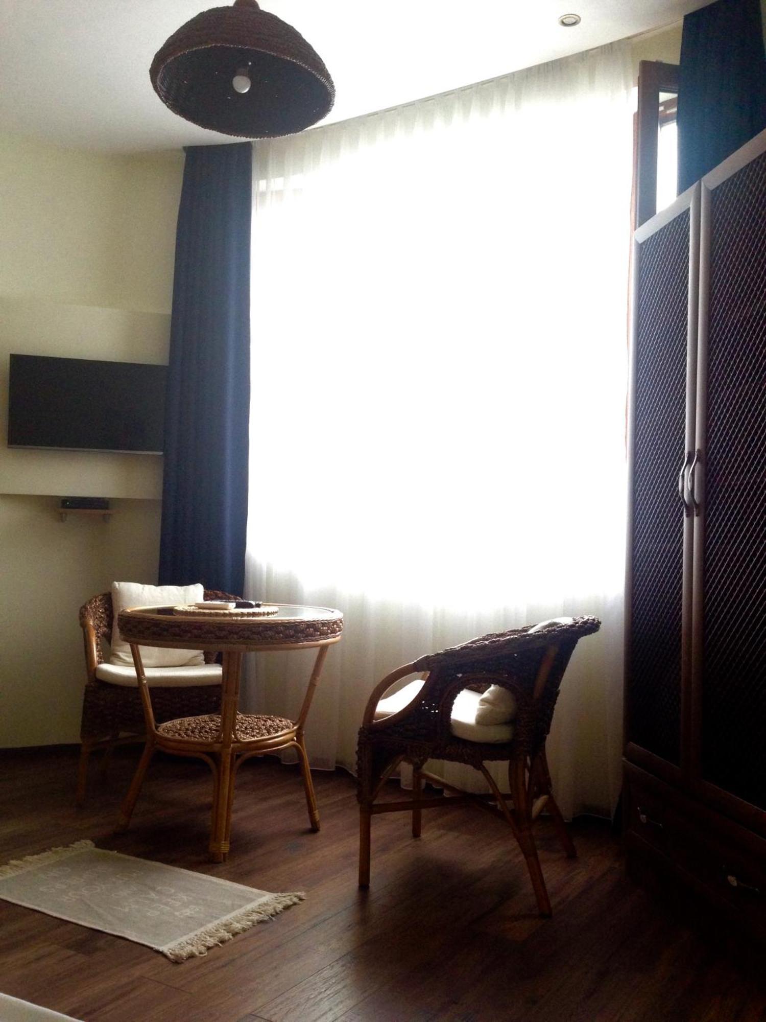 Guest Rooms Maria Luiza Varna Buitenkant foto
