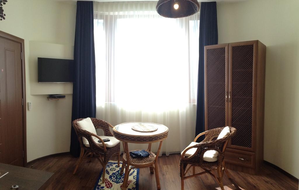 Guest Rooms Maria Luiza Varna Buitenkant foto